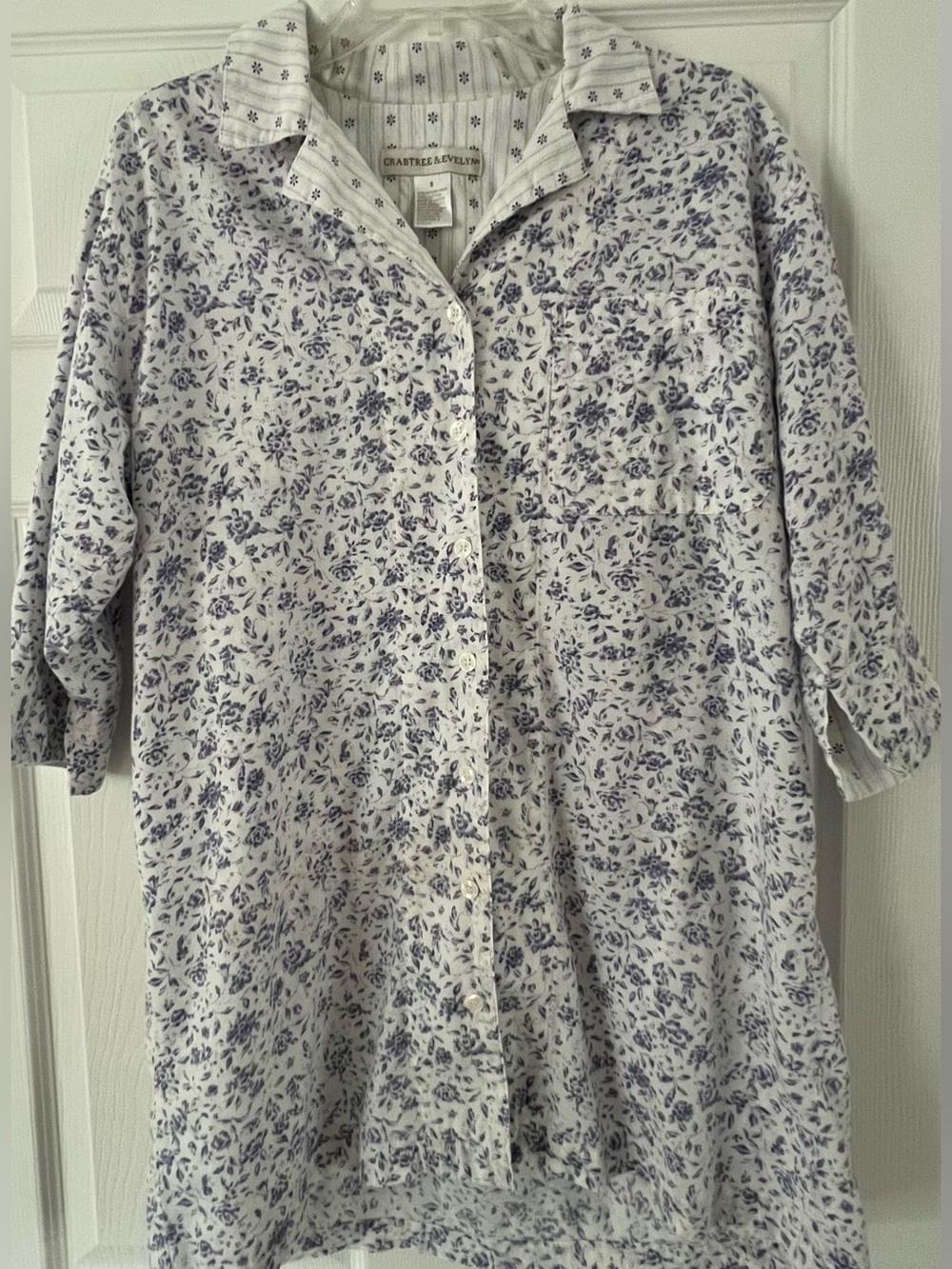Evelyn & Crabtree Robe